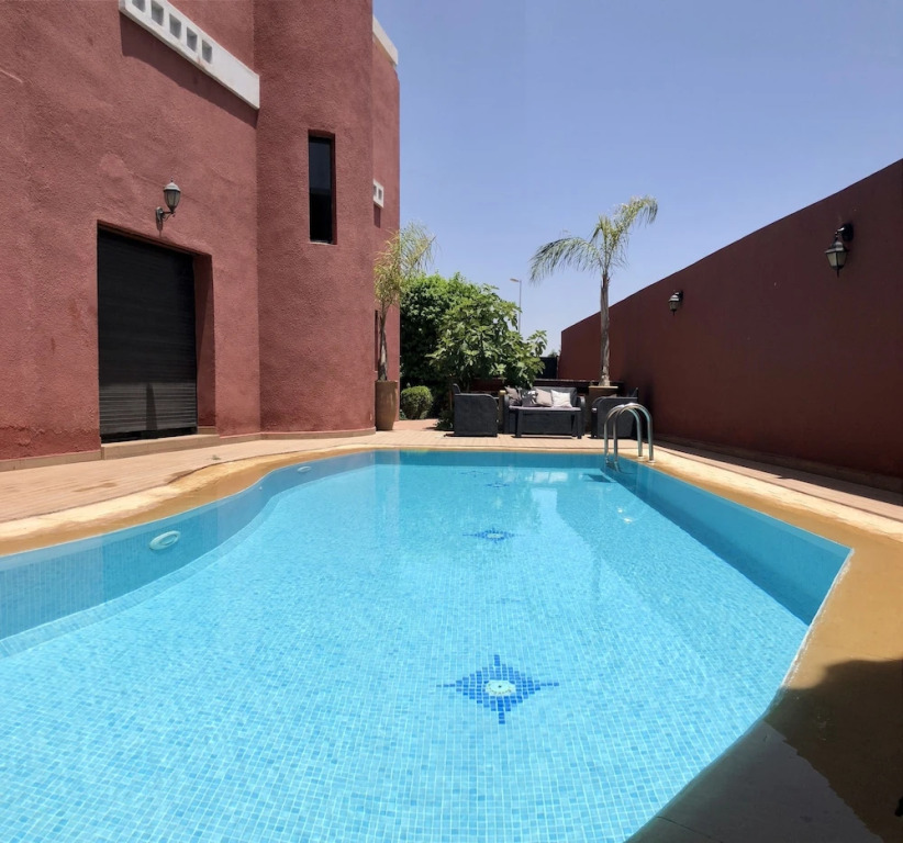 Villa Familiale avec Piscine Privée