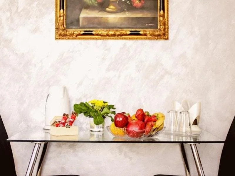 Talpiot Garden Studios by Loui