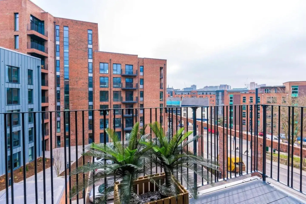 Exceptional Rated Apartment Sheffield