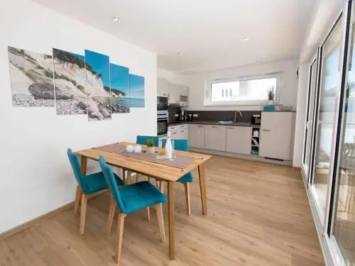 Haus Arkona in Sellin - Penthouse "Strandräuber"