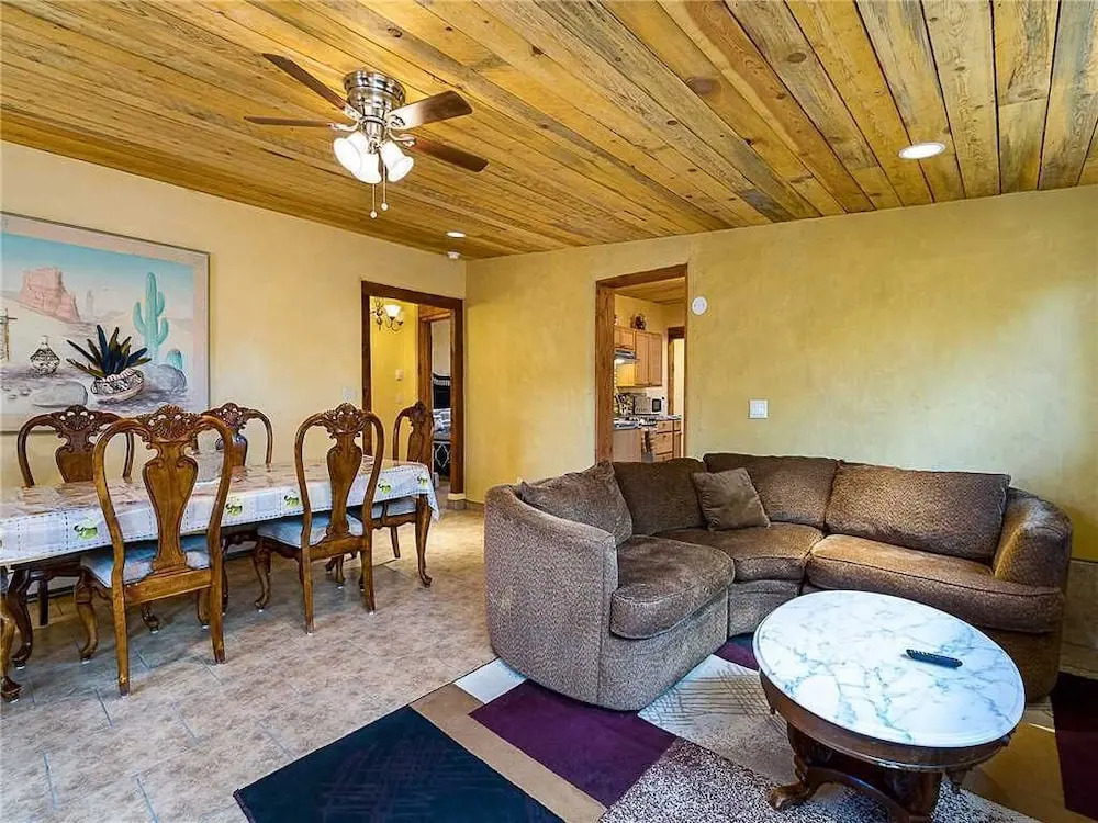 Casa Dulce, 3 Bedrooms, Walk to Town, Pet Friendly, Sleeps 6