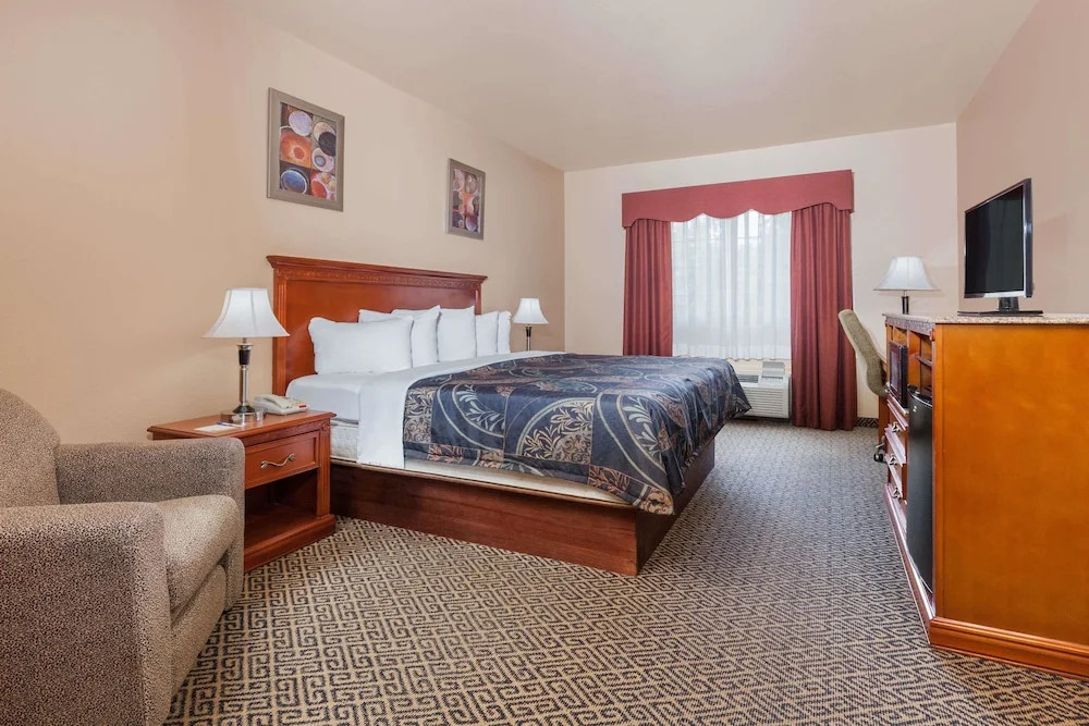 Days Inn & Suites McAlester