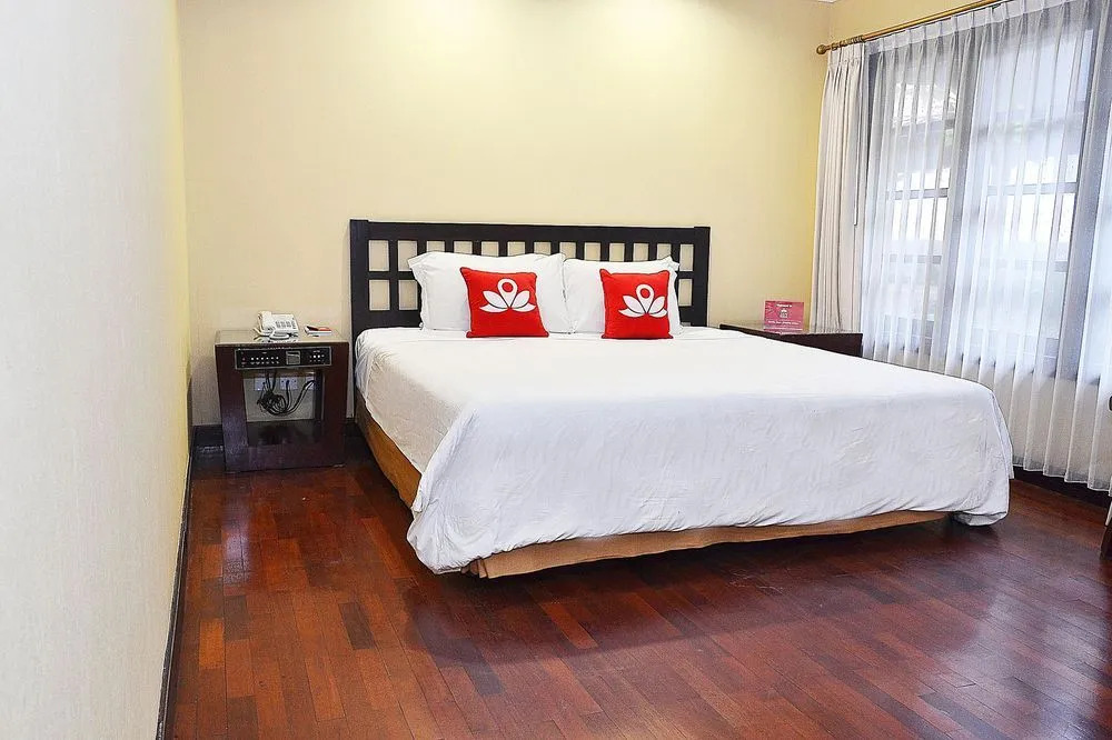 ZEN Premium Singgasana Gunungsari