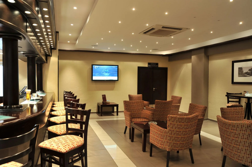 Safari Hotel & Convention Centre