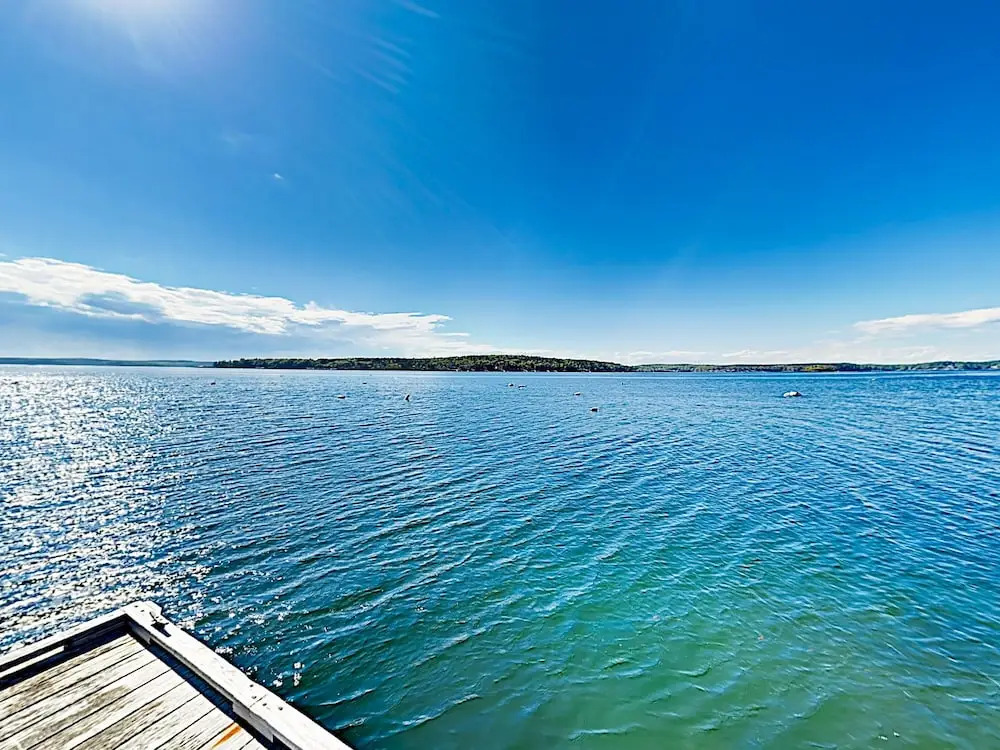 New Listing! Charming W/ Dock & Bay Views 2 Bedroom Cottage