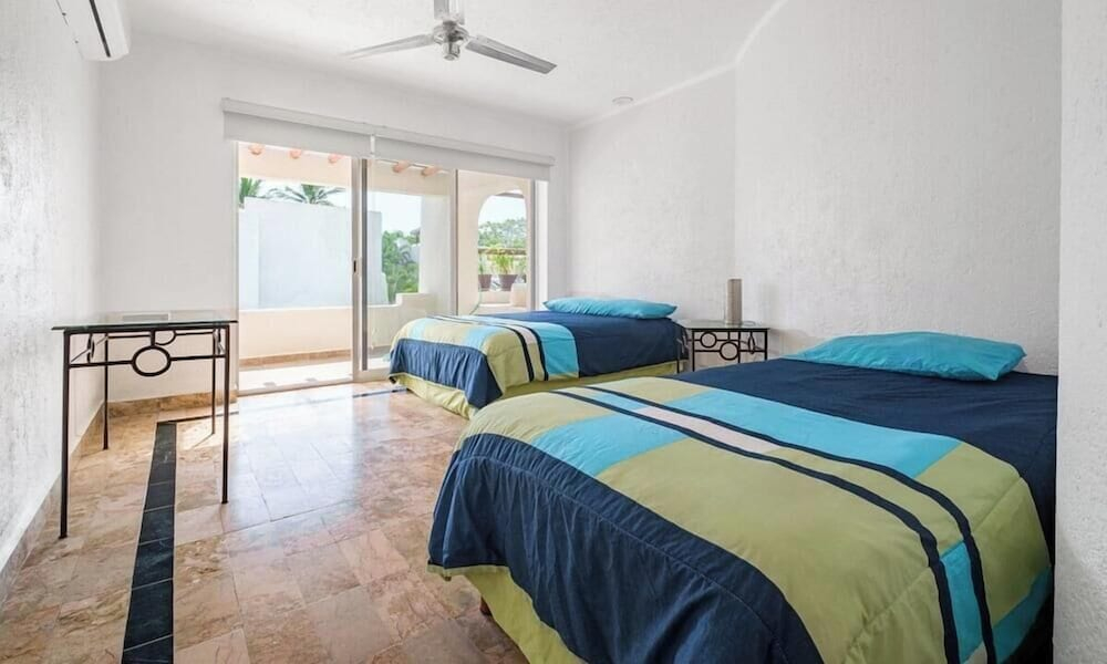 Amazing House -private Pool - Tennis - Paddle Cour