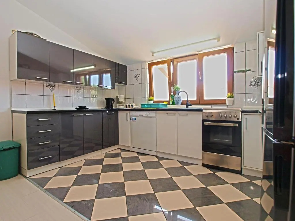 Apartments Marija 85
