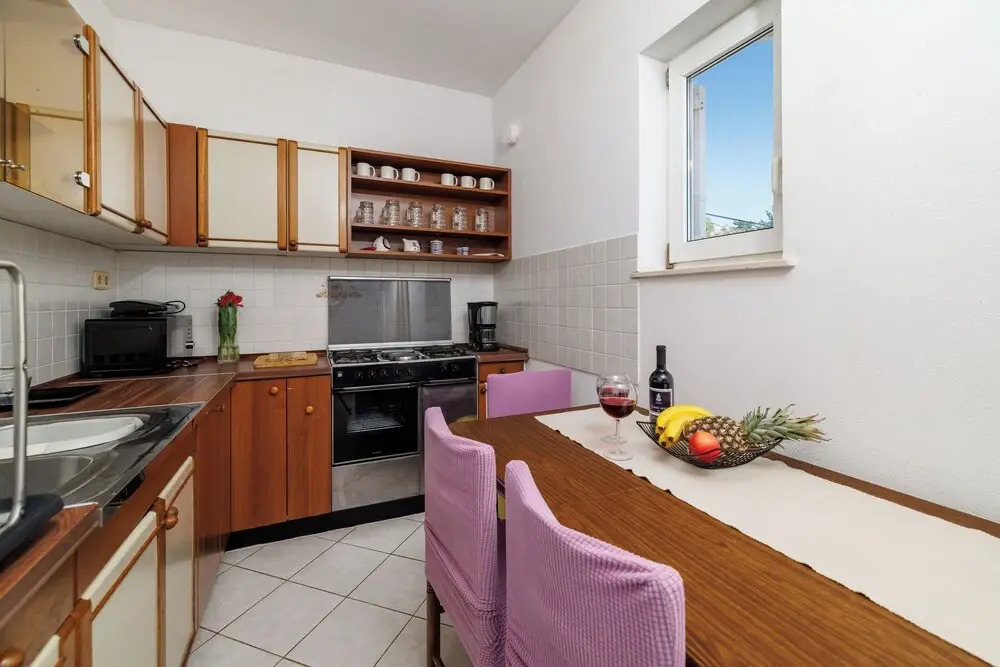 Apartments Snjezana