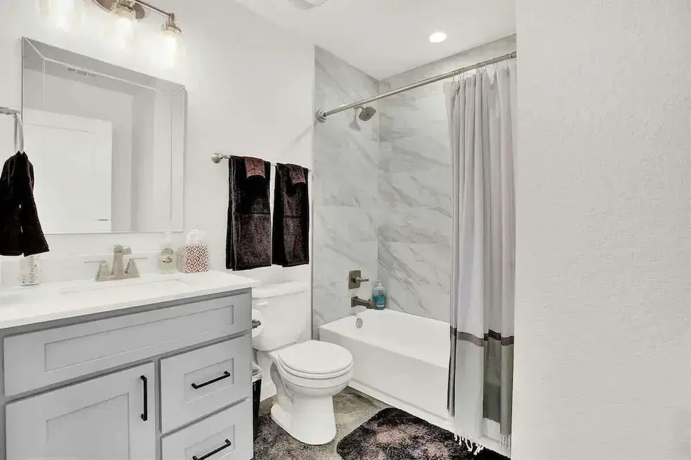 Luxury Lakeview Home w/ Pool & Beach Access! - Not Active
