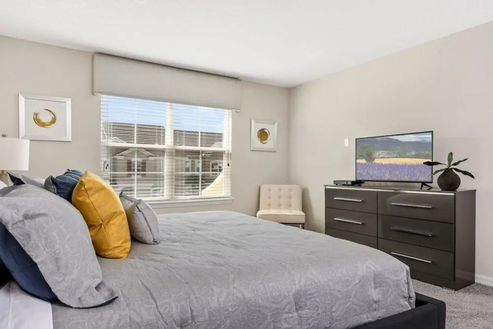 Solara Resort Brand New 4 Bed 4.5 Bath Townhome 4 Bedroom Townhouse by Redawning