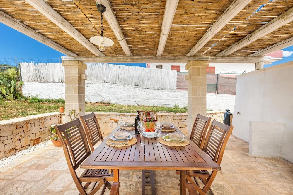 4023 Trullo Domi by Perle di Puglia