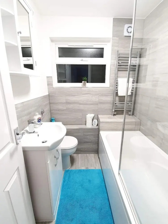 BookedUK - Stylish Apartment in Harlow