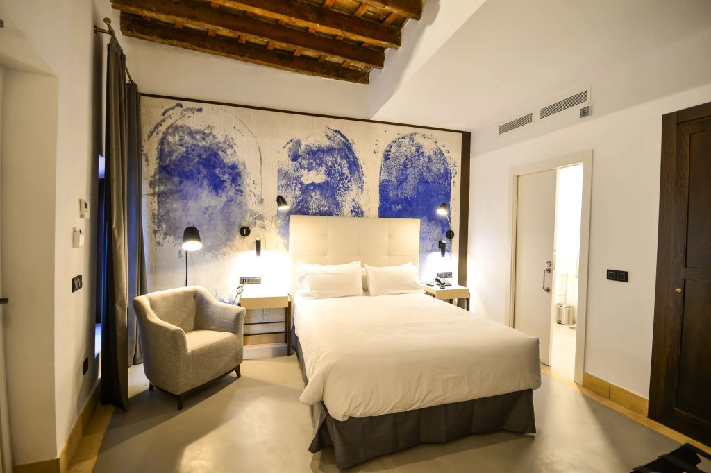 Legado Alcazar Hotel
