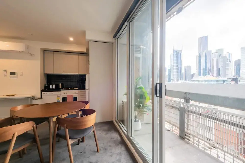 Spacious CBD Apt in the Heart of Melbourne