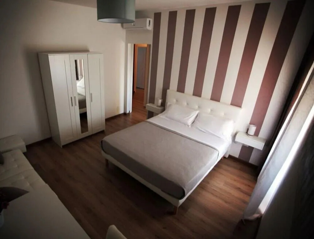 La Libra Rooms