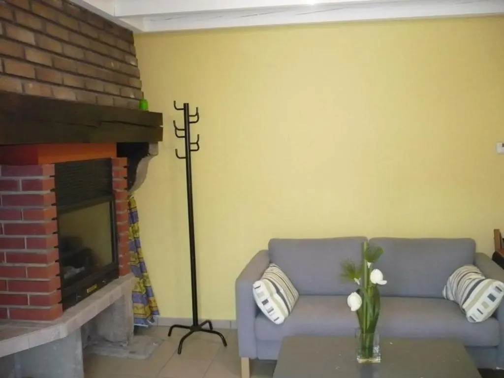 Gîte confortable, animaux admis, proche ski et randonnées - FR-1-496-199