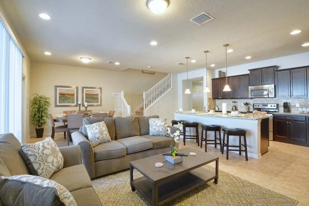 Windsor-5 Bed Townhouse w/splashpool-3800WW