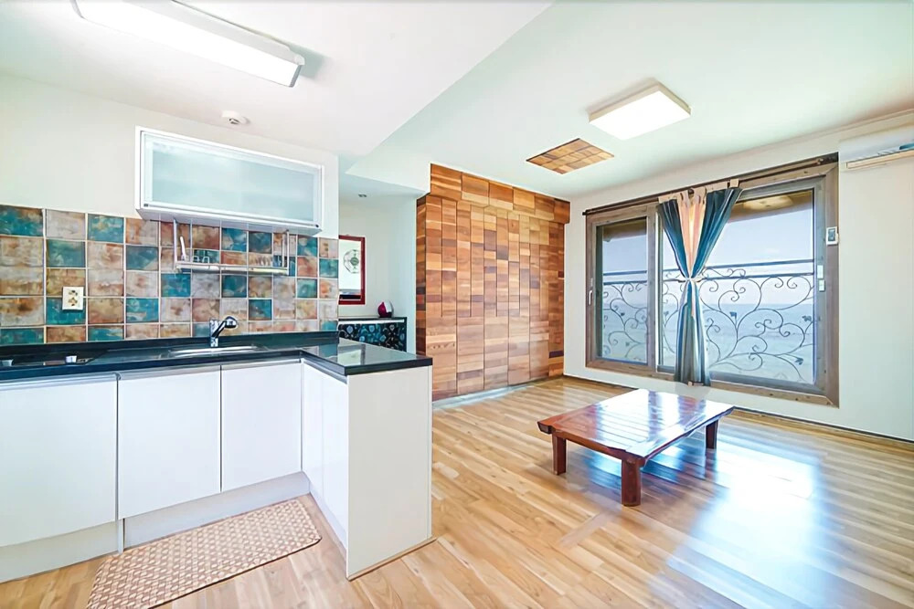 Uljin Sea Prince Pension