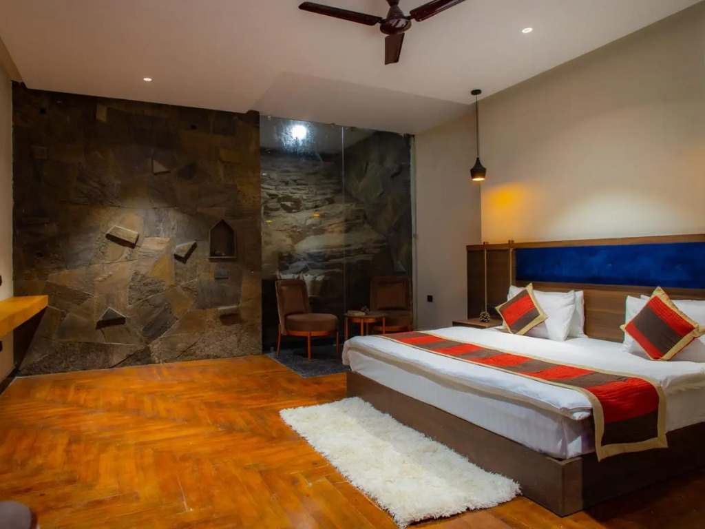 The Mountain Paradise Resort