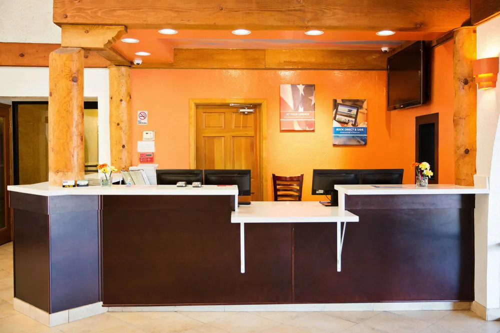 Motel 6 Phoenix - Scottsdale West, AZ