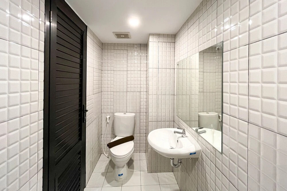 Minimalist Studio At De Prima Apartment Medan