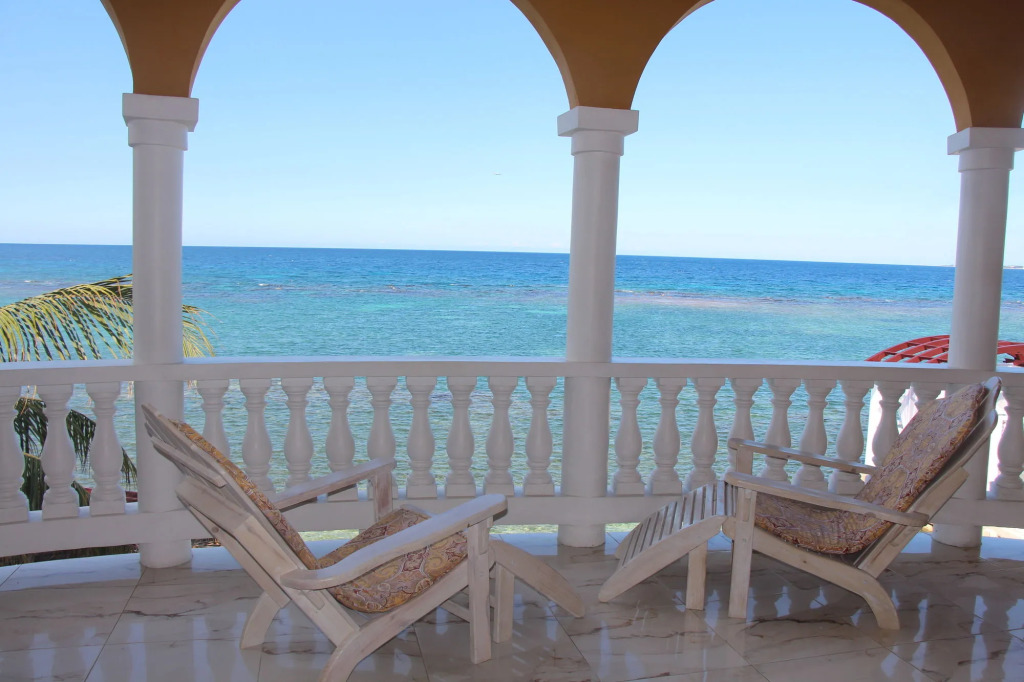 Waters Edge Guest House
