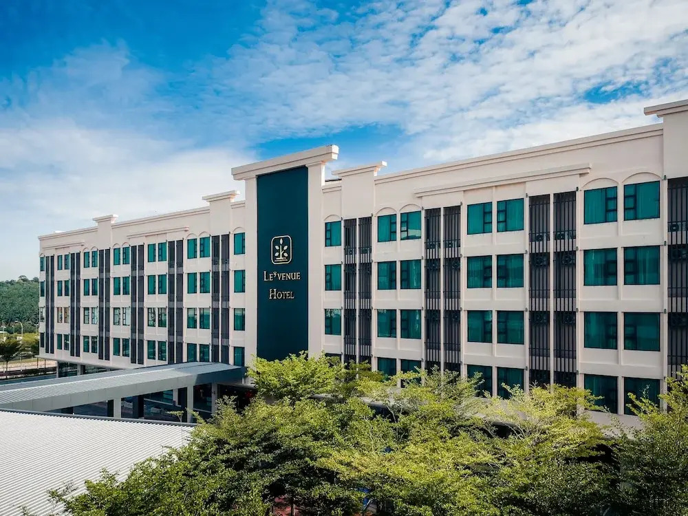 Levenue Hotel