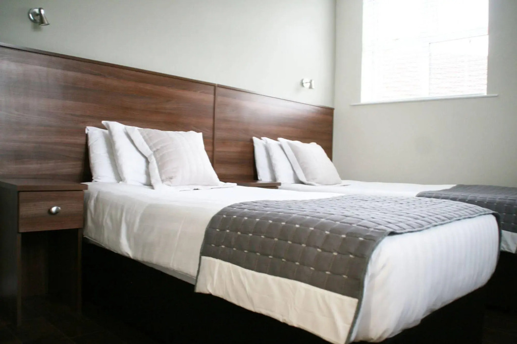 Beechlawn Hotel
