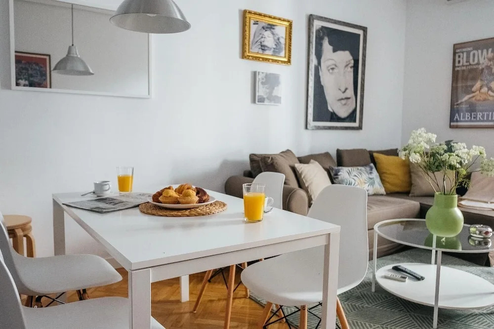 Iakai Homes Antonioni