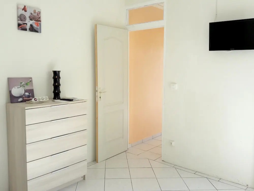 Studio in Trois Rivieres, With Furnished Garden and Wifi