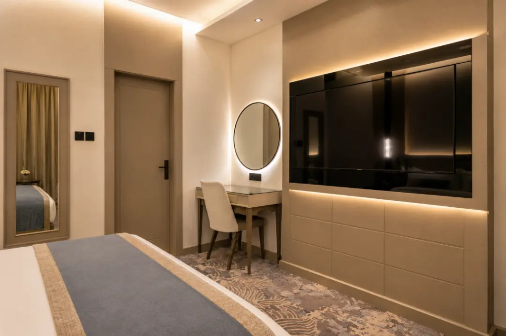 Luxury Night Hotel Al Yasmin