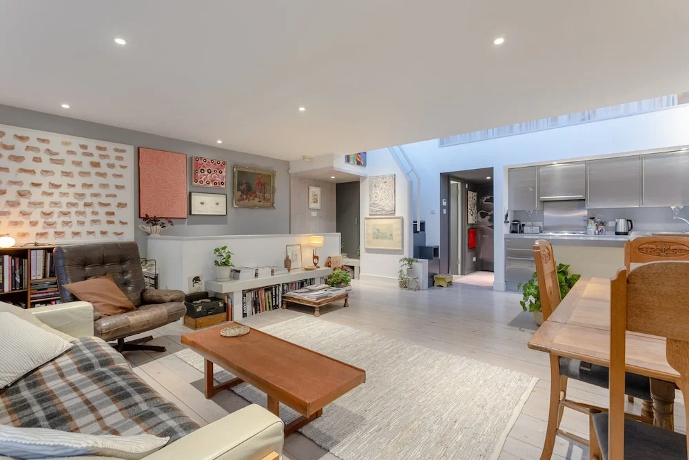 2 Bedroom Home in Hackney With Roof Terrace