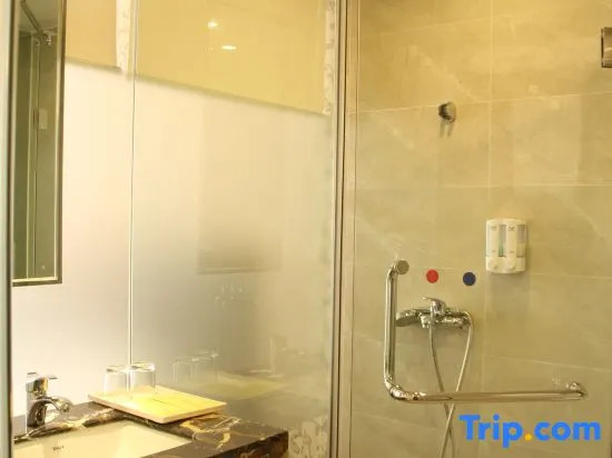 Jiaxiang Business Hotel