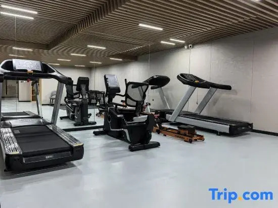 Ningbo Bochen Man Yue Hotel