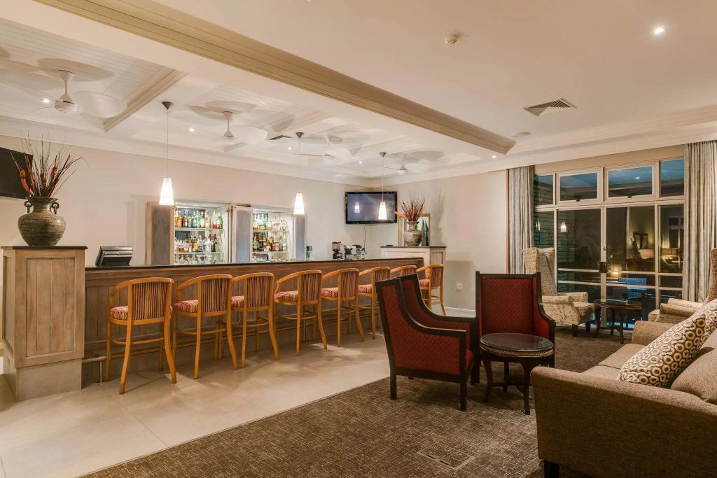 Protea Hotel by Marriott Karridene Beach