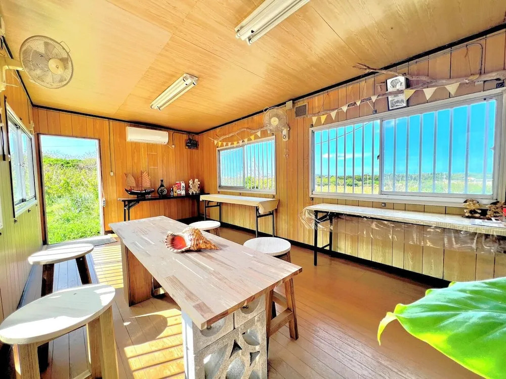 Guesthouse Sunset Hill Bise - Hostel