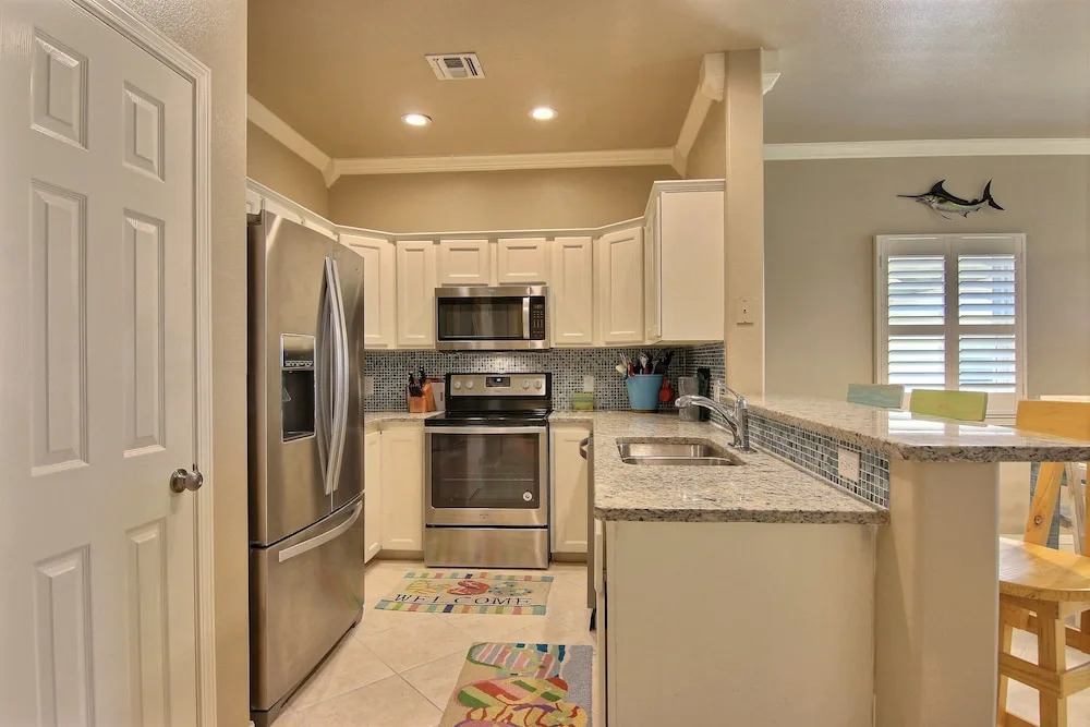 Beach Please Sh201 2 Bedrooms 2 Bathrooms Condo