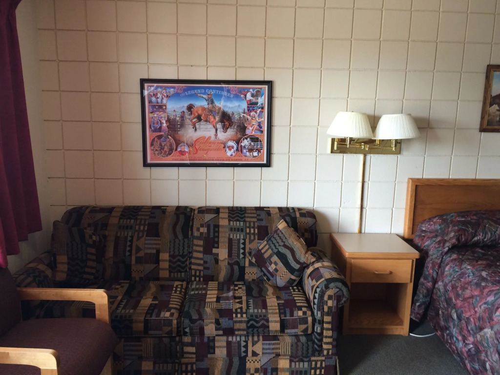 Plains Motel