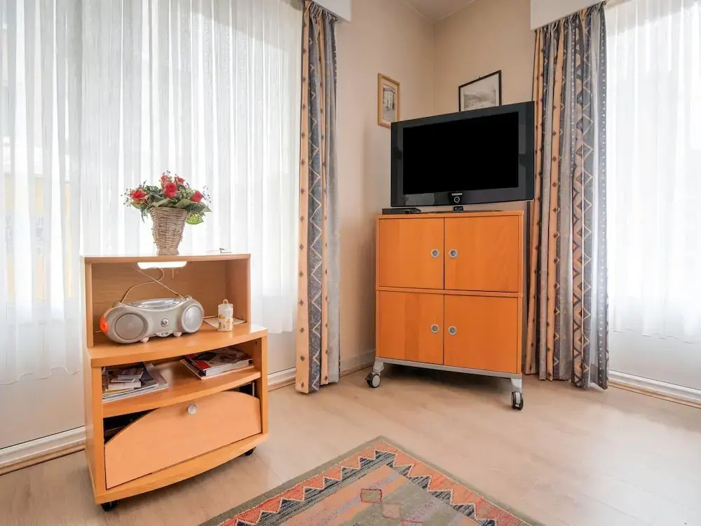 Snug Apartment in Wenduine near Sea