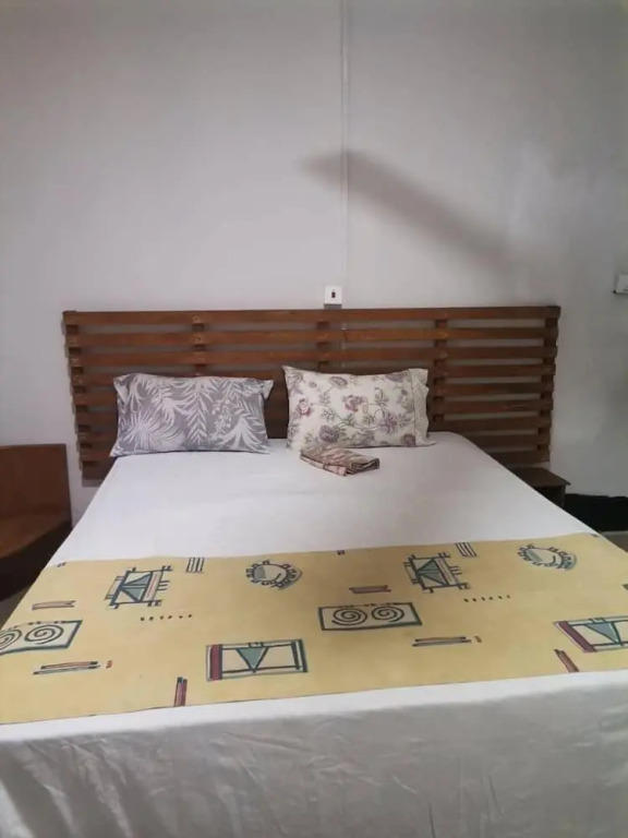 E-Town City Guest House