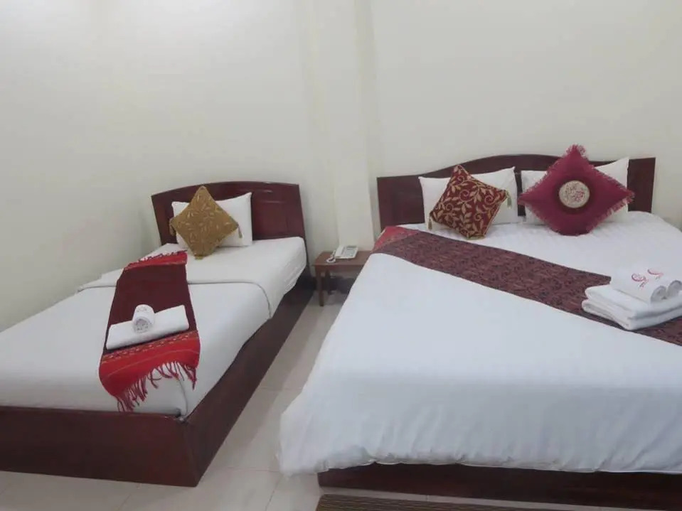 Lattana Phet Amone Chai Hotel