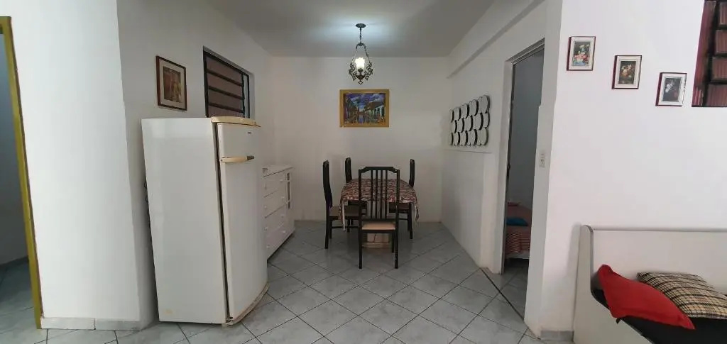 Apto 7 Casa Consulte preço acima de 20 diarias Grande 2Q 2B 2S Completo Geladeira Fogao Ar Condicionado Maq Lavar Exc Localização Centro Praia