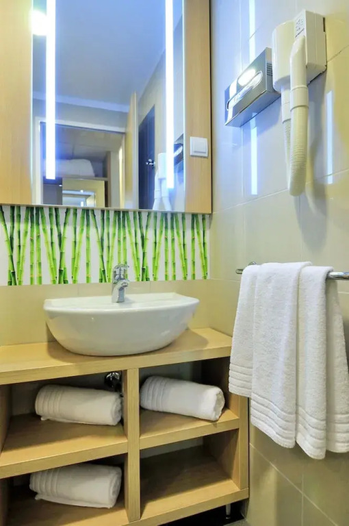 Hotel Rebro