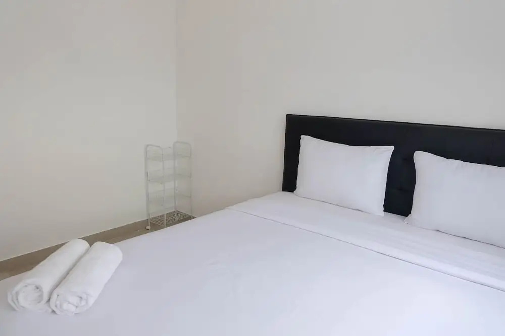 Elegant And High Floor 2Br Apartment At Royal Olive Residence
