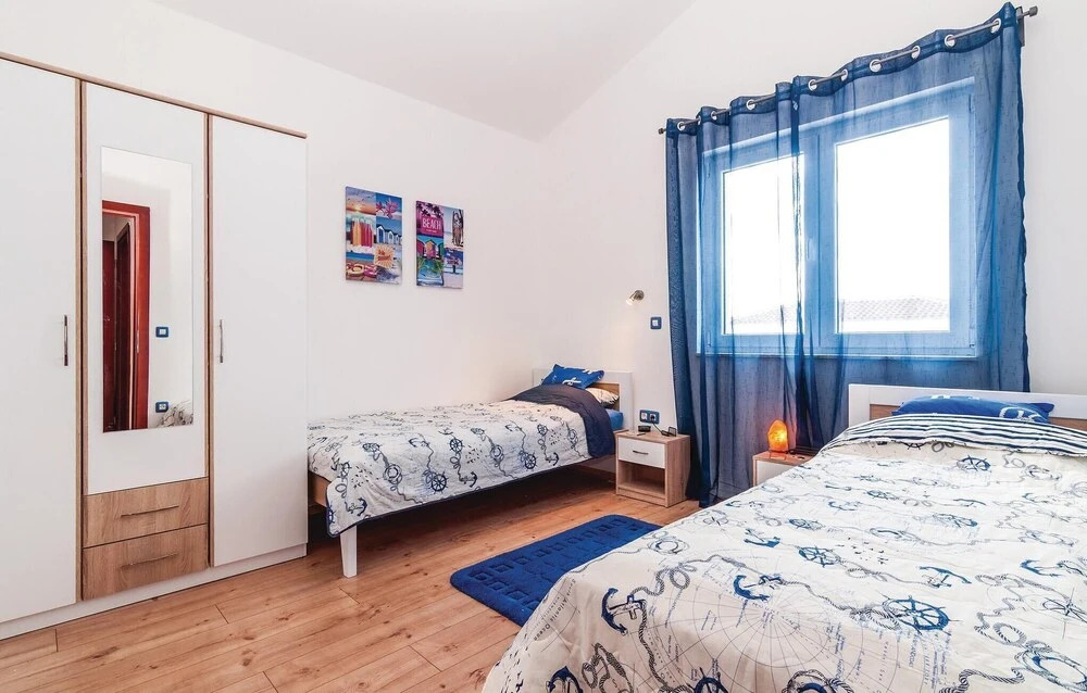 Five-Bedroom Holiday Home In Novigrad