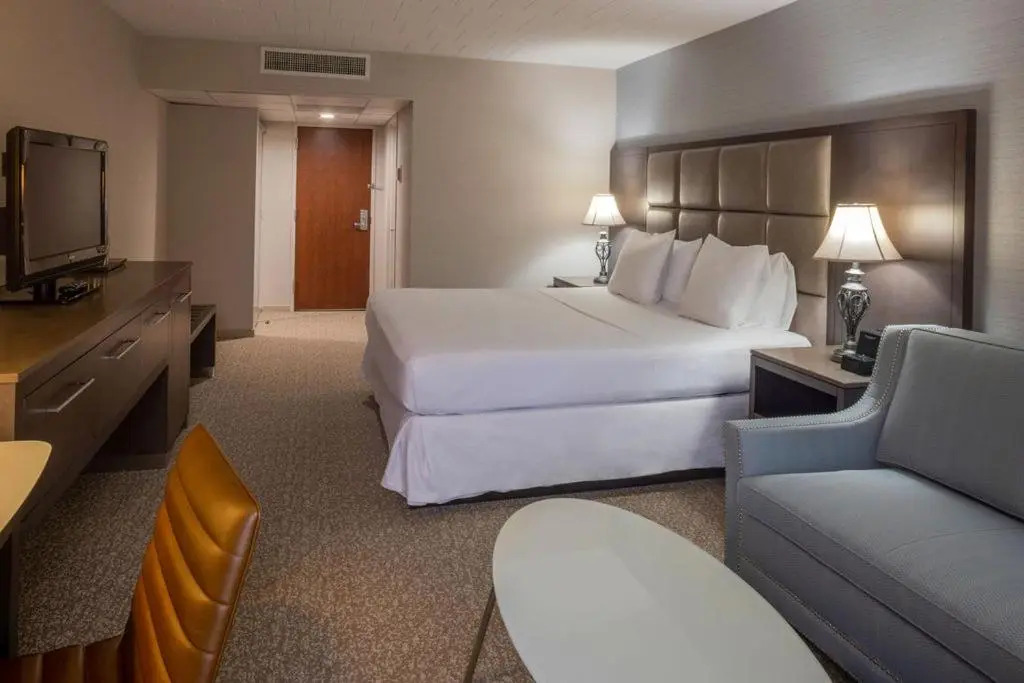 Radisson Hotel Hauppauge-Long Island