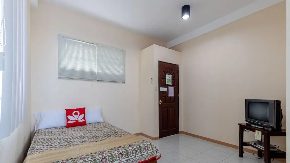 ZEN Rooms NBC Sun Griz Aklan