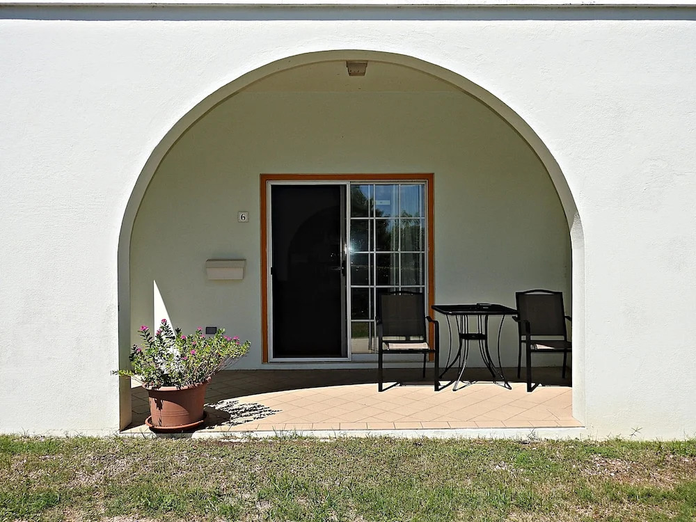 Windsong Guest Apartments
