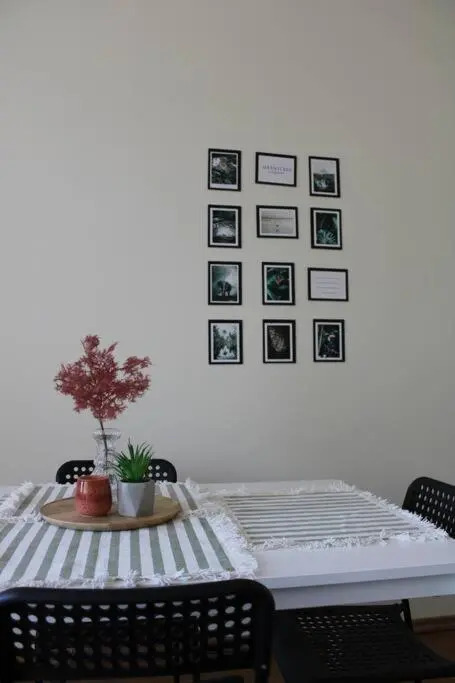 The Oasis by Downtown Apartments