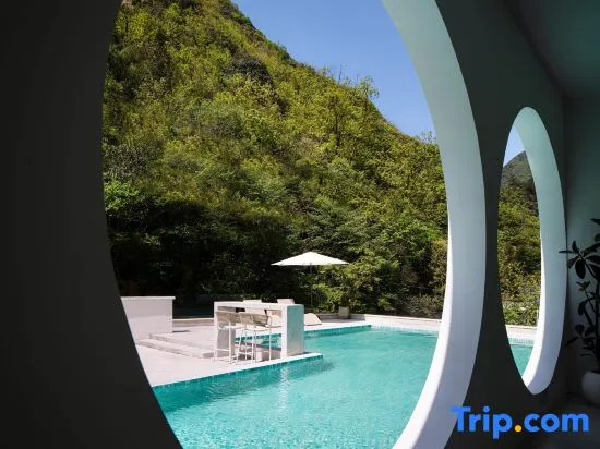 Jishe Light Luxury Family Holiday Homestay